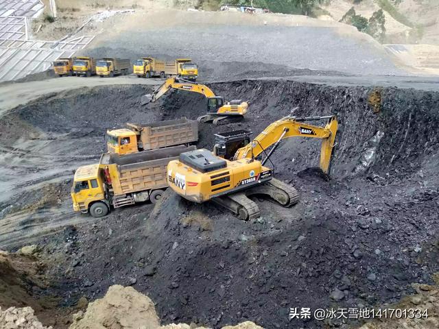 大型挖机价格大全-专门承接土方工程及工地上的一些大型工程，想买台大型挖机，大家给参考下，什么牌子质量好，维修方便的？