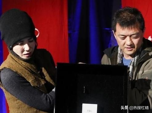 王菲最新状态-李亚鹏如今状况非常不好，为何没有向前妻王菲求助？