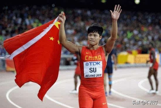 全红婵苏炳添合影-11位广东健儿获50万豪车！全红婵樊振东在列，为何苏炳添却没有？