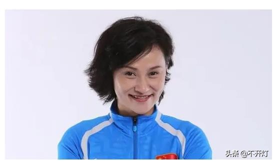 全红婵苏炳添合影-11位广东健儿获50万豪车！全红婵樊振东在列，为何苏炳添却没有？