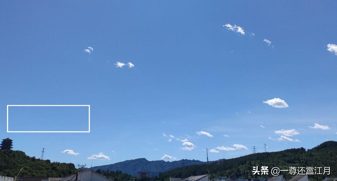 美国疑现黑色UFO-美国公布最新疑似UFO录像？为什么多数UFO事件都发生在美国？