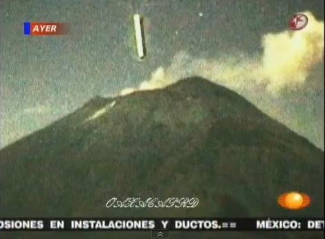 墨西哥疑现UFO舰队-墨西哥火山UFO舰队频频出入，真隐藏外星人基地？